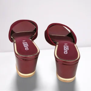 Maroon ladies heel